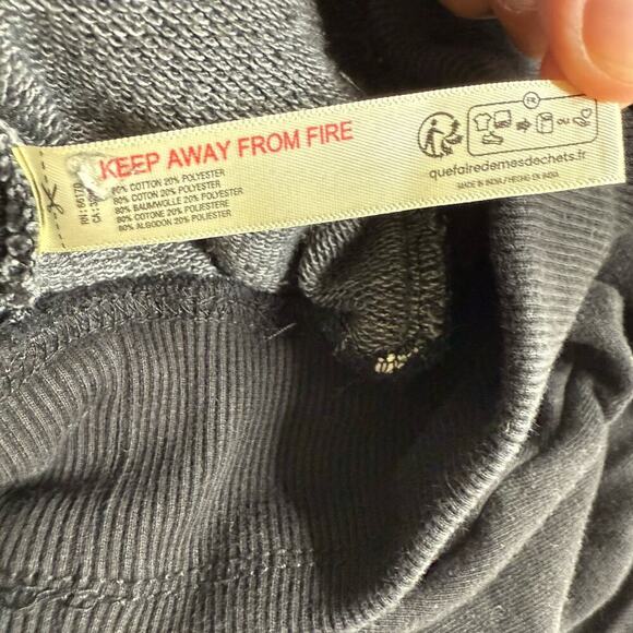 Free People FP Movement Sandstorm Pullover Hoodie XS Black Oversized Cropped - Picture 13 of 16